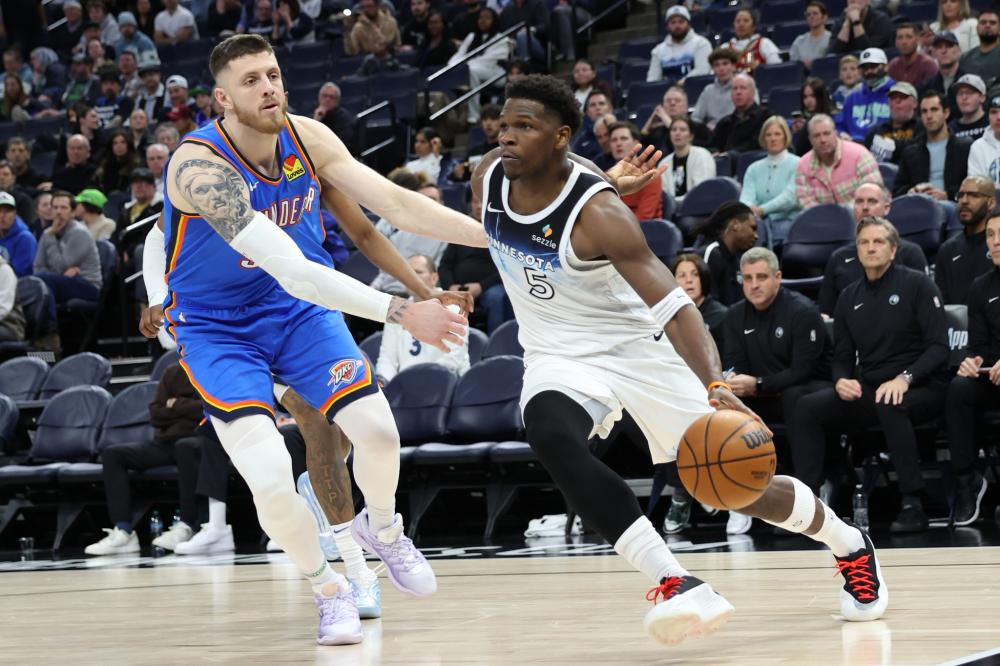 她通过家族 她通过家族