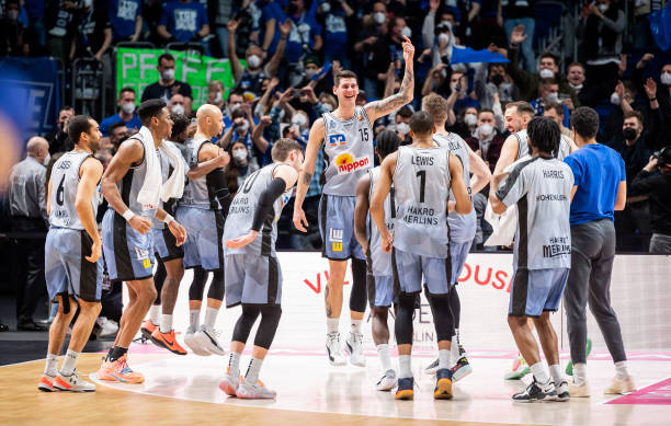 工程团队的 工程团队的