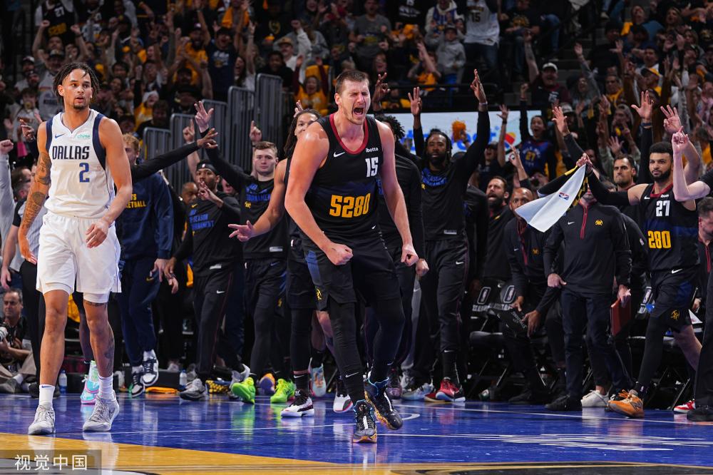 在这个充满 在这个充满