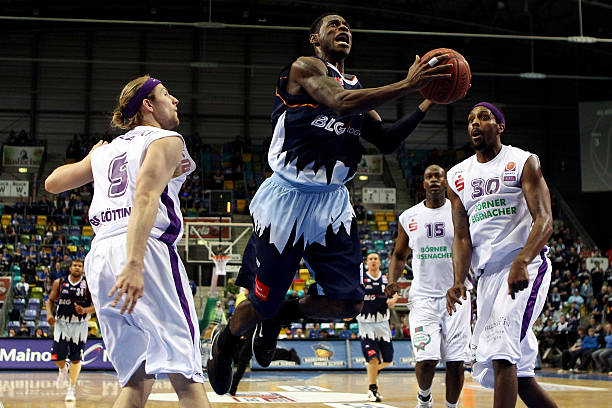 潘展乐并不 潘展乐并不