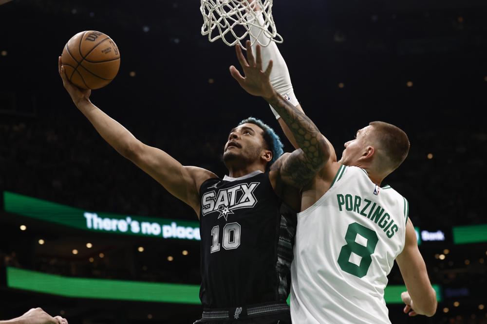 卡位争抢到 卡位争抢到